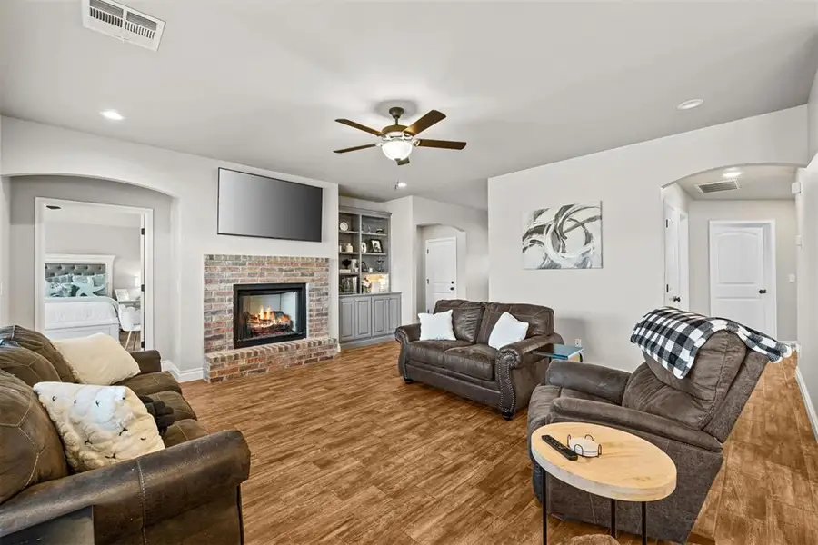 4517 Black Mesa Lane, Yukon, OK 73099 - Image #3