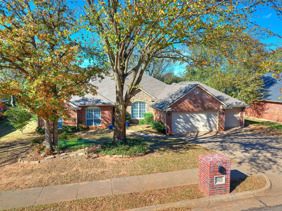 2625 Ashebriar Lane, Edmond, OK 73034 - Image #2