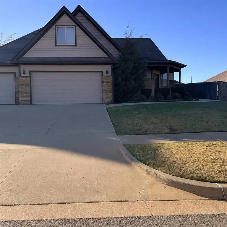 11240 NW 102nd Street, Yukon, OK 73099 - Image #1