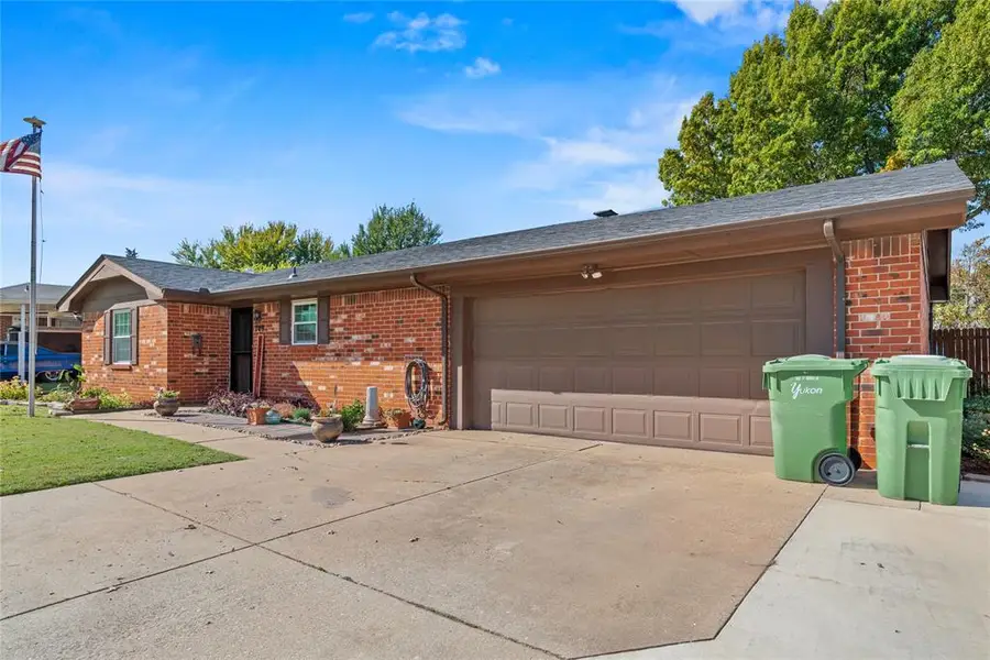 709 Queensboro Place, Yukon, OK 73099 - Image #3