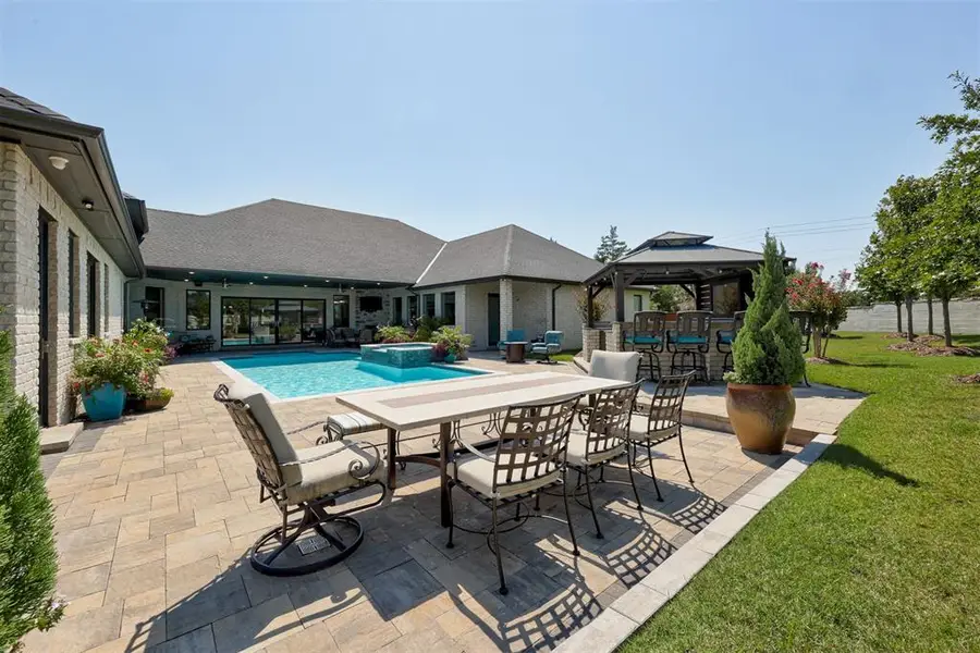 5101 Deerfield Drive, Edmond, OK 73034 - Image #2