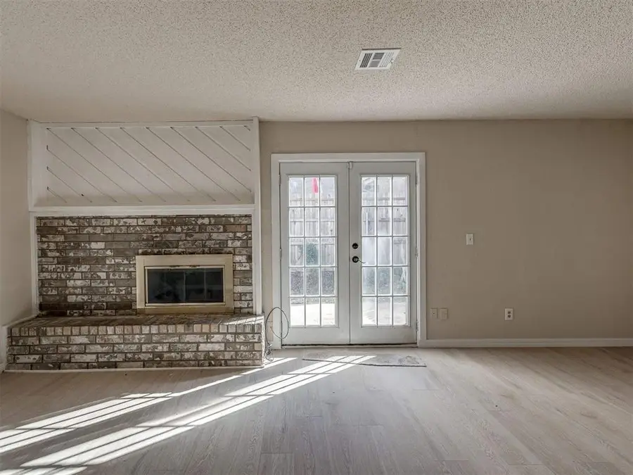 8137 NW 23rd Street, Oklahoma City, OK 73127 - Image #2