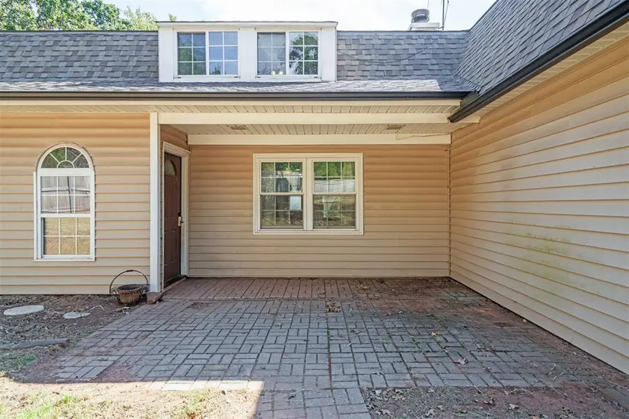 200 N Cedar Mountain Avenue, Edmond, OK 73034 - Image #3