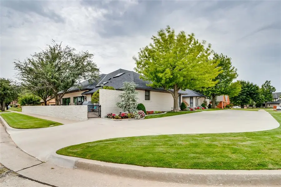 8100 Sunkist Lane, Bethany, OK 73008 - Image #3