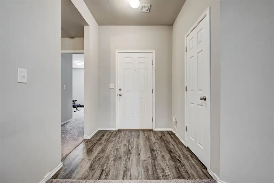 12009 Jude Way, Yukon, OK 73099 - Image #3