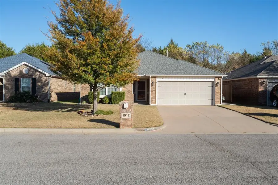 1912 Bradford Circle, Newcastle, OK 73065 - Image #2