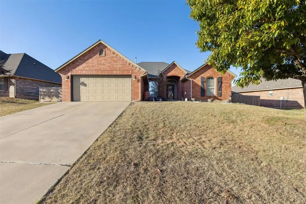 10915 Blue Sky Drive, Midwest City, OK 73130 - Image #1