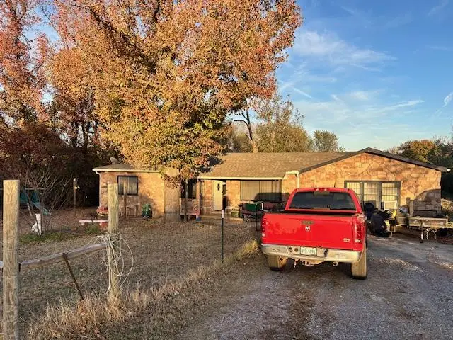 4600 S Harrah Road, Newalla, OK 74857 - Image #1