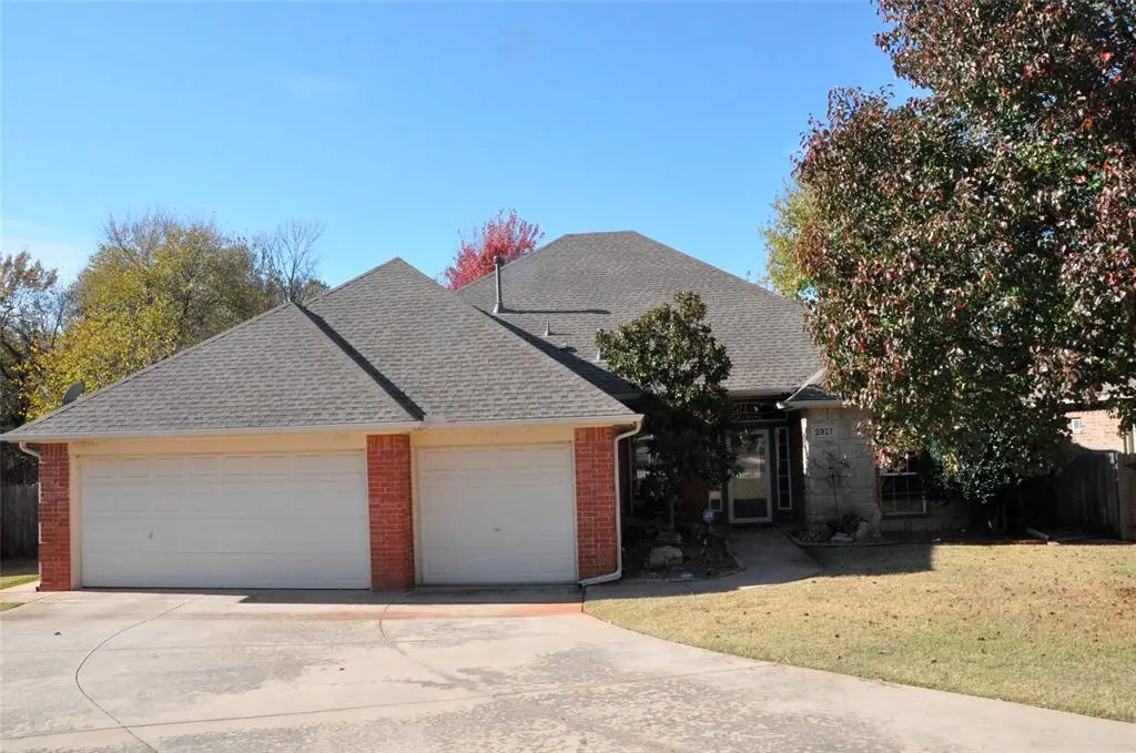 2917 Cedarbend Court, Edmond, OK 73003 - Image #1