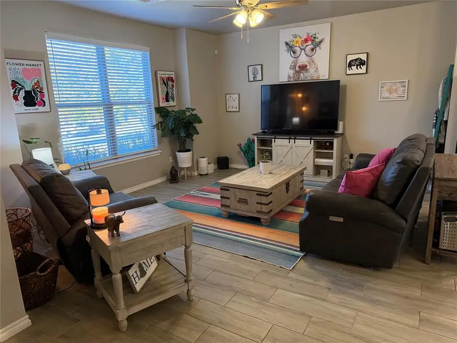 903 S 3rd Street, Yukon, OK 73099 - Image #2