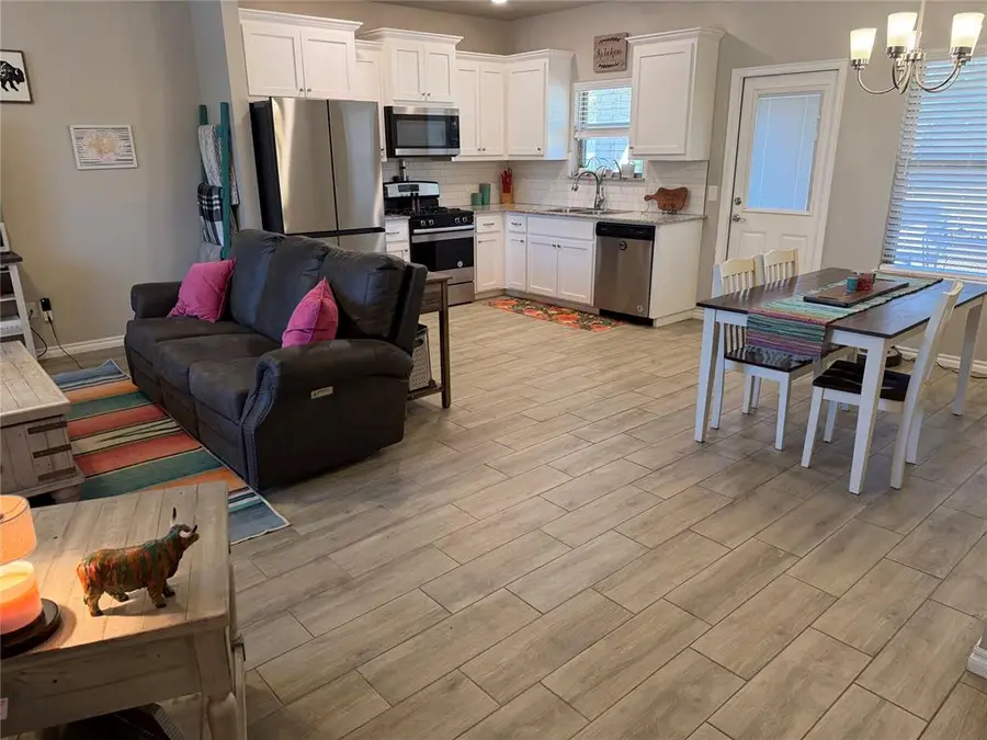 903 S 3rd Street, Yukon, OK 73099 - Image #3