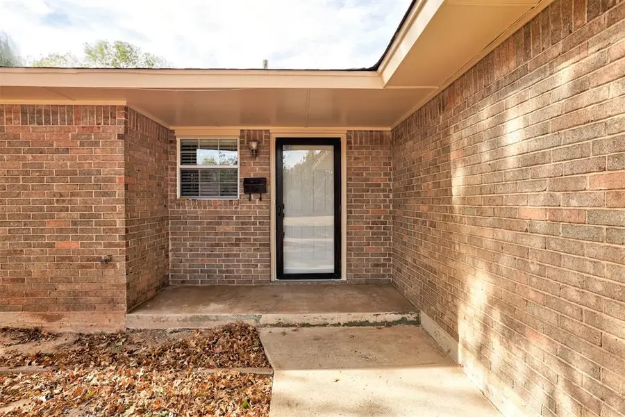 706 Claremont Drive, Norman, OK 73069 - Image #2