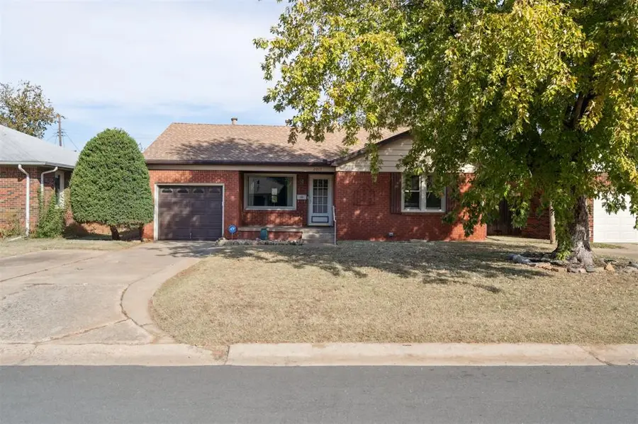 2013 Hasley Drive, Oklahoma City, OK 73120 - Image #2