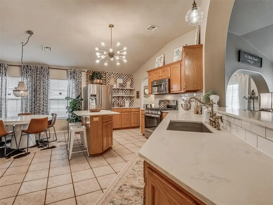 17304 Iron Lane, Edmond, OK 73012 - Image #3