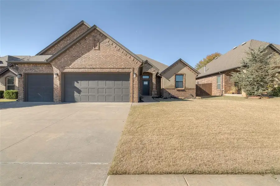 2513 Wayne Cutt Avenue, Yukon, OK 73099 - Image #2