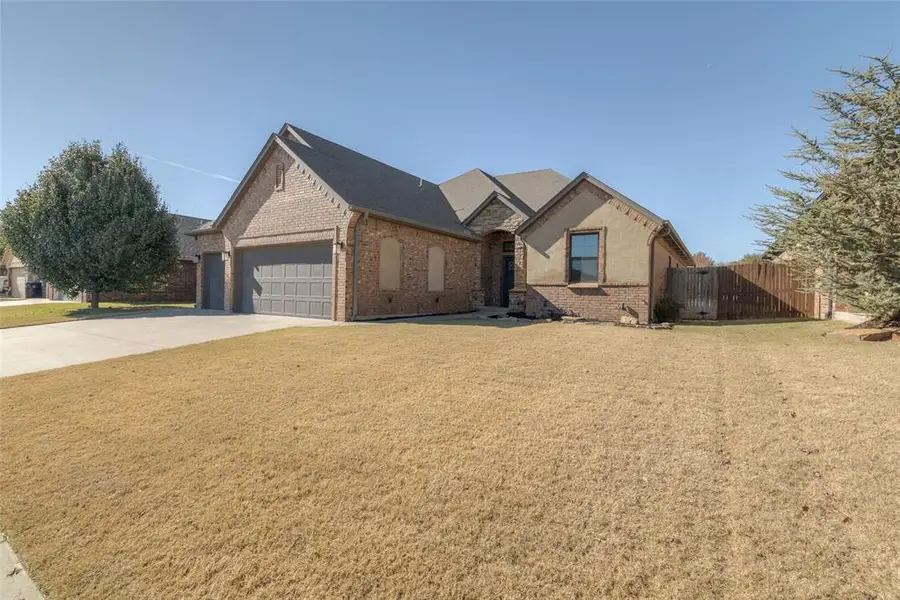 2513 Wayne Cutt Avenue, Yukon, OK 73099 - Image #3