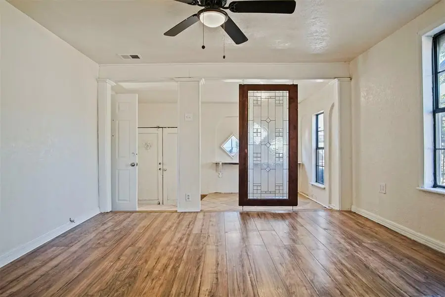 2812 S Broadway Avenue, Oklahoma City, OK 73109 - Image #2