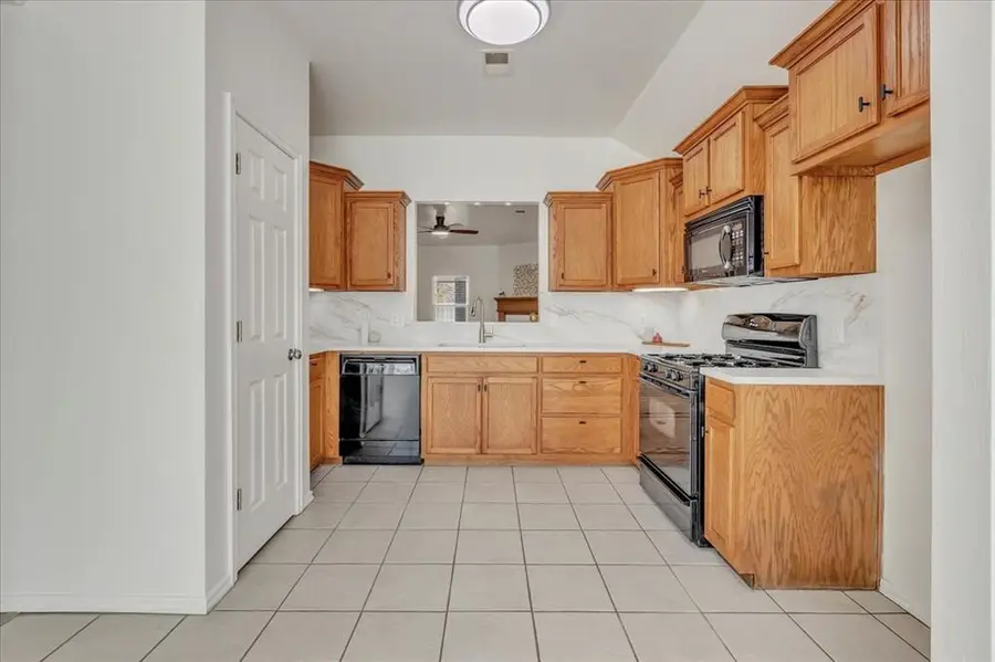 14313 Redvine Road, Choctaw, OK 73020 - Image #3