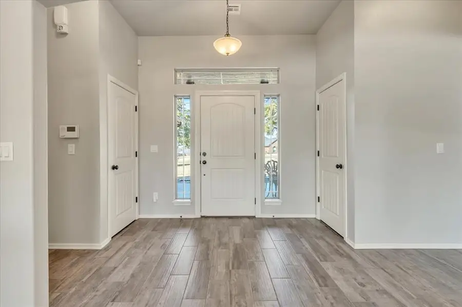 5708 Cedar Tree Circle, Guthrie, OK 73044 - Image #3