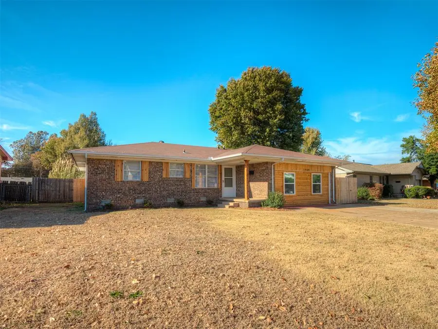 3909 Rosewood Drive, Midwest City, OK 73110 - Image #2