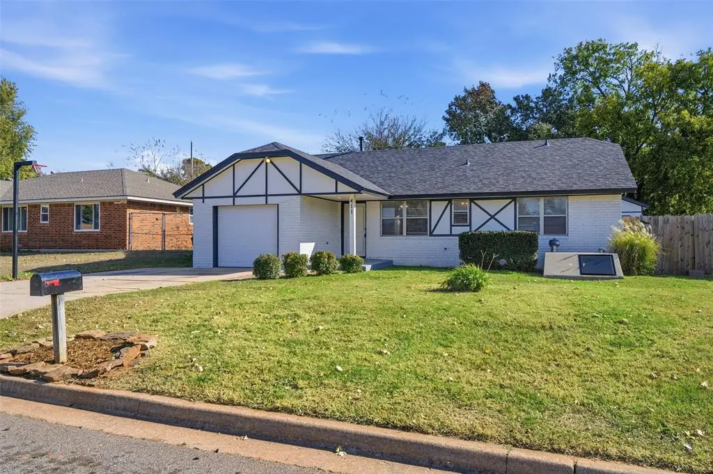 411 Riverview Drive, Noble, OK 73068 - Image #1