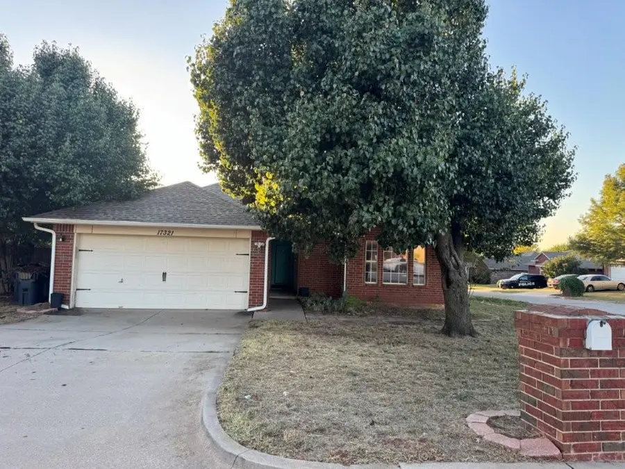 17321 Cedarwood Drive, Edmond, OK 73012 - Image #2