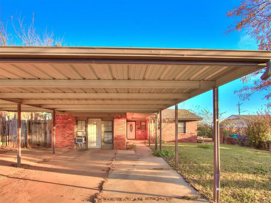 732 NE 81st Street, Oklahoma City, OK 73114 - Image #2