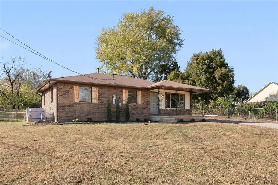 325 S Anderson Road, Choctaw, OK 73020 - Image #2