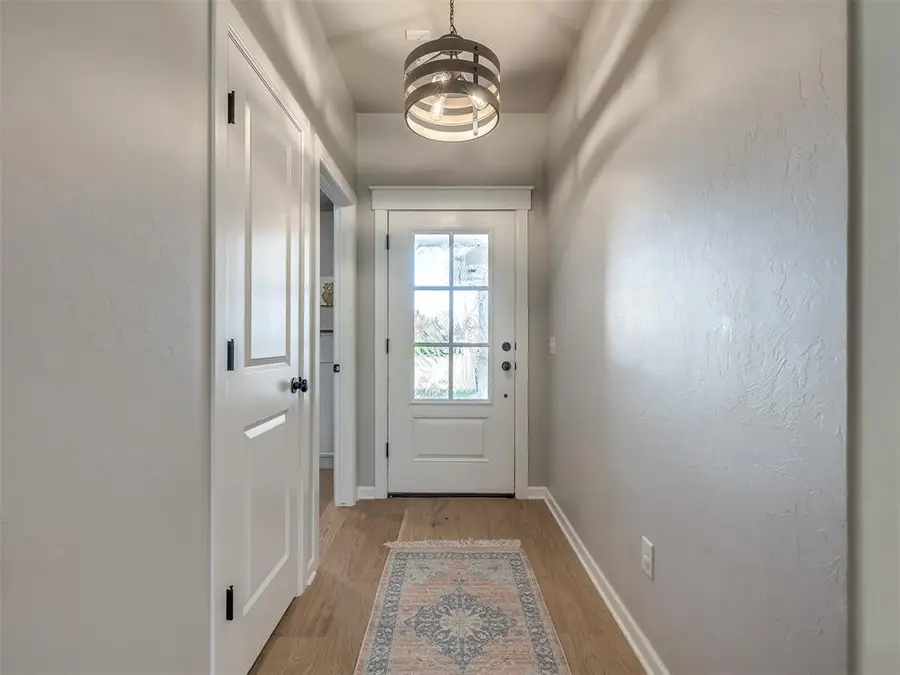 10804 NW 28th Terrace, Yukon, OK 73099 - Image #3