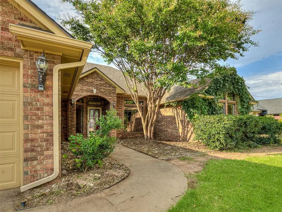 1216 NW 165th Street, Edmond, OK 73012 - Image #2