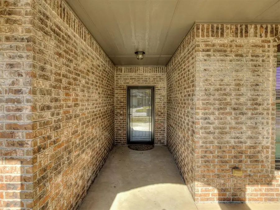 121 SW 148th Street, Moore, OK 73170 - Image #3