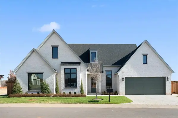 4016 Stone Hollow Lane, Edmond, OK 73034