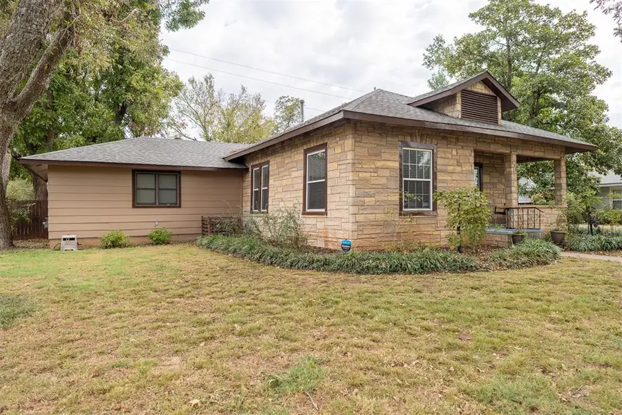 828 N Pine Street, Pauls Valley, OK 73075 - Image #3