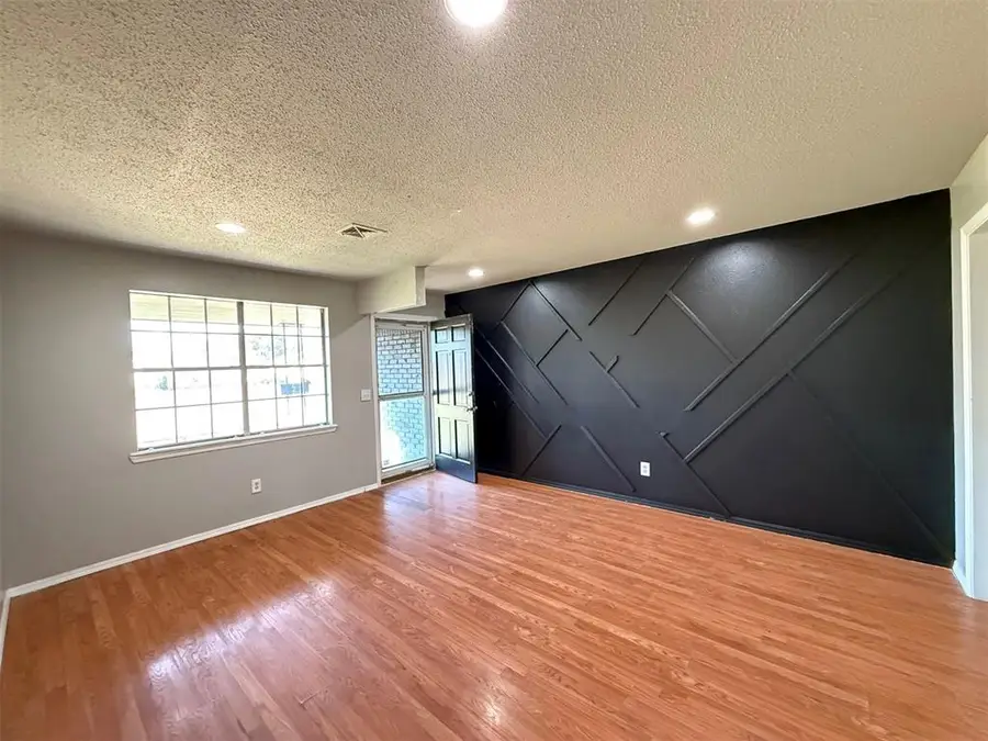 4320 Suntane, Del City, OK 73115 - Image #2