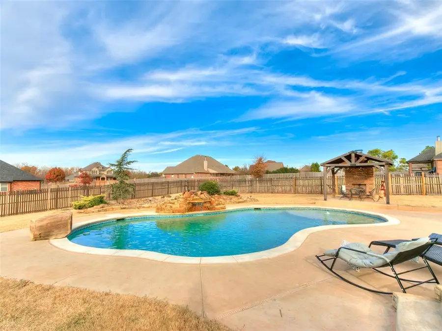 14485 Old Barn Road, Edmond, OK 73025 - Image #3