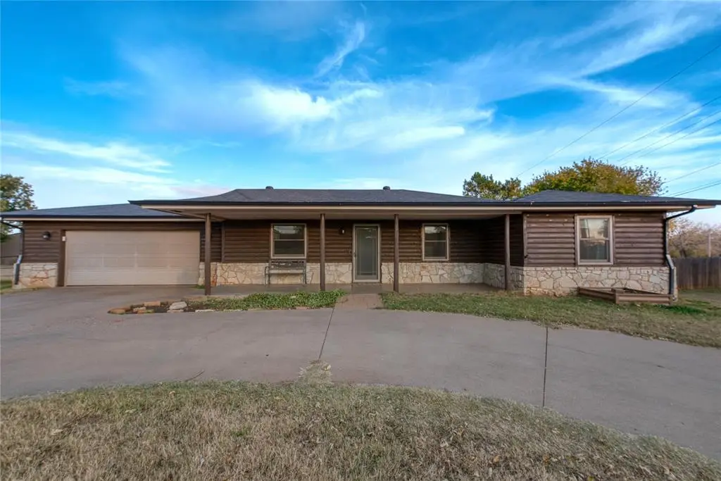 202 N Otis Avenue, Elk City, OK 73644 - Image #1