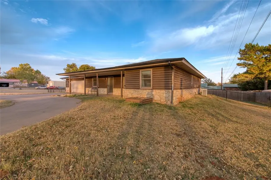 202 N Otis Avenue, Elk City, OK 73644 - Image #3