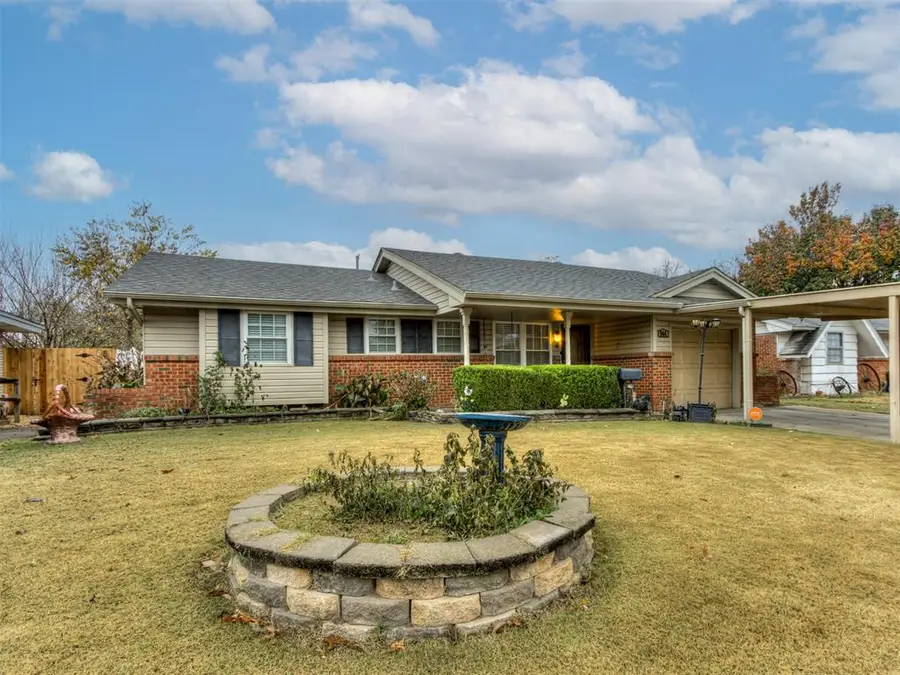 944 NW 2nd Street, Moore, OK 73160 - Image #2