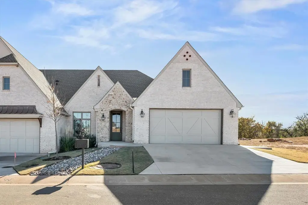 3000 Stone Field Way, Edmond, OK 73034 - Image #1
