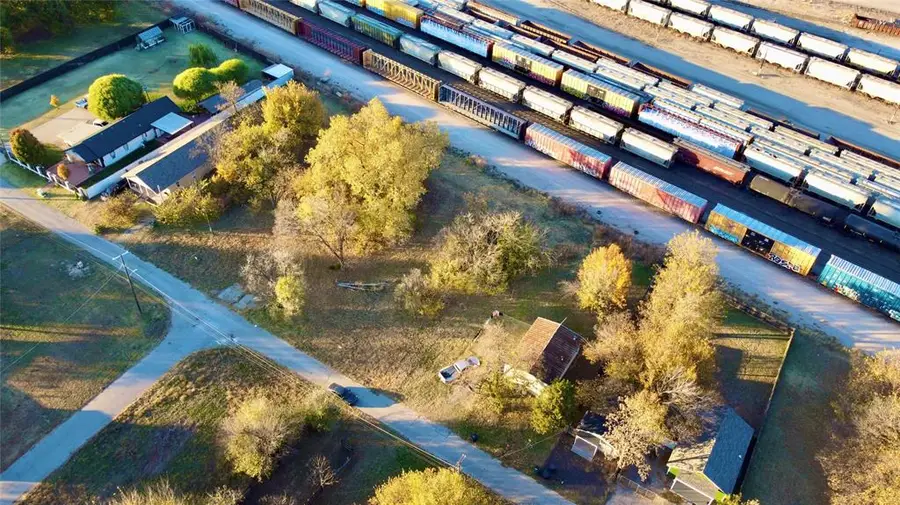 737 SE 10th Street, Oklahoma City, OK 73129 - Image #2