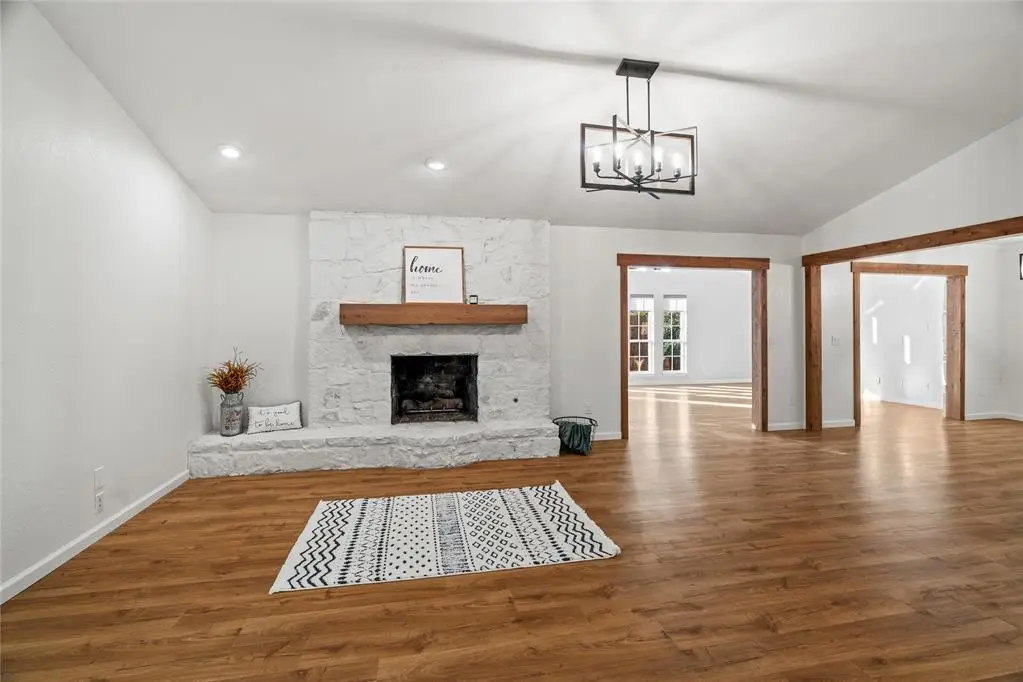 11216 NW 112th Street, Yukon, OK 73099 - Image #1