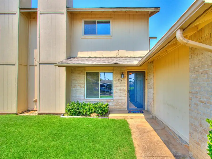 9716 NW Hefner Village Boulevard, Oklahoma City, OK 73162 - Image #2