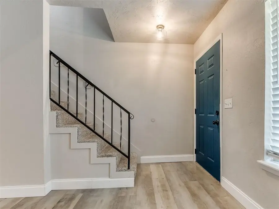 9716 NW Hefner Village Boulevard, Oklahoma City, OK 73162 - Image #3