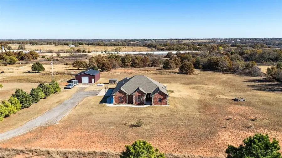 2421 County Street 2960, Blanchard, OK 73010 - Image #2