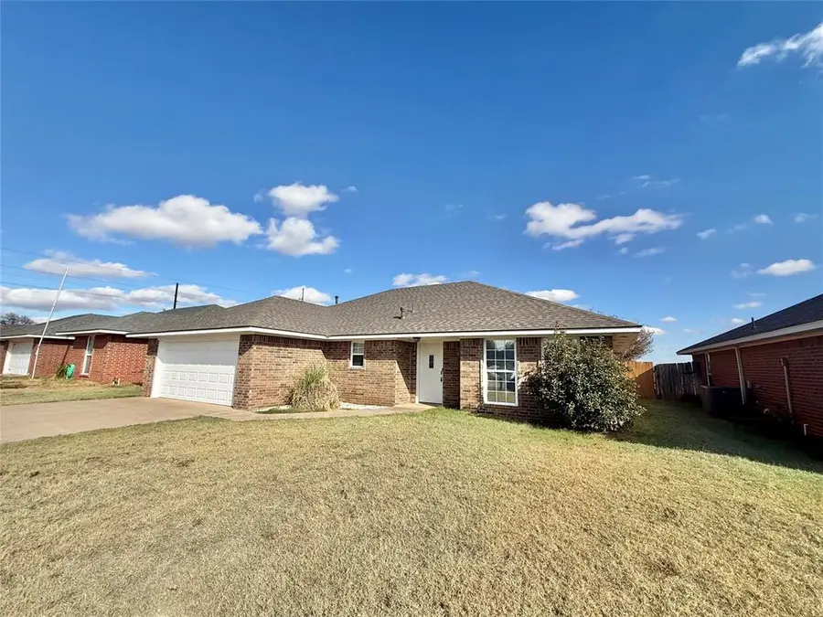 1512 Sommerset Place, Altus, OK 73521 - Image #2