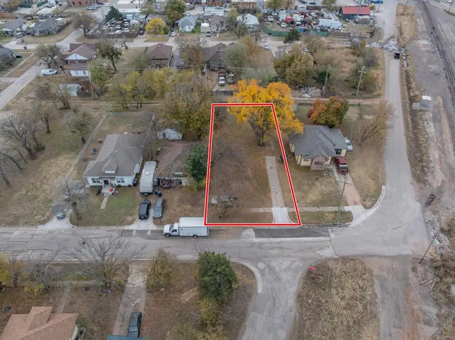 916 NW 95th Street, Oklahoma City, OK 73114 - Image #2