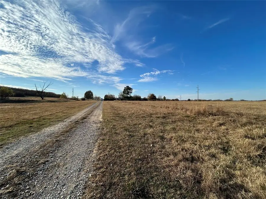 118029 N 3870 Road, Dustin, OK 74839 - Image #2