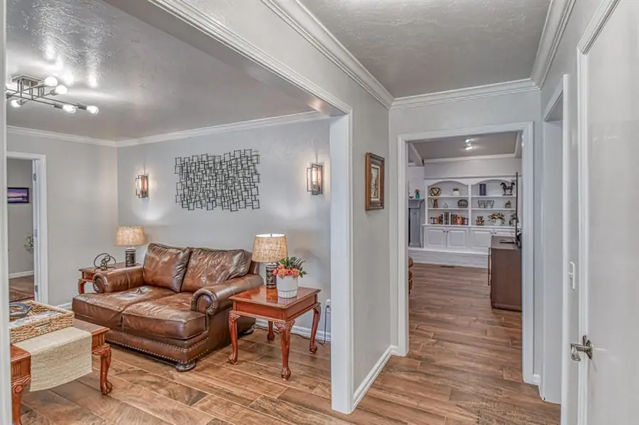 2012 Red Bud Place, Edmond, OK 73013 - Image #3