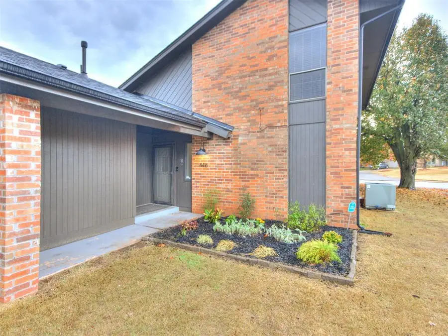 4416 Foxglove Lane, Oklahoma City, OK 73120 - Image #2
