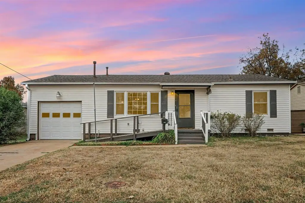 209 W 8th Street, Edmond, OK 73003 - Image #1